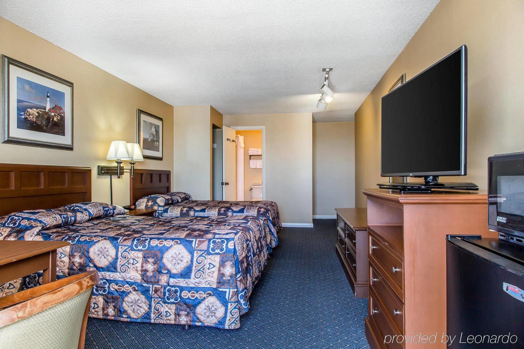 Rodeway Inn Стратфорд Экстерьер фото