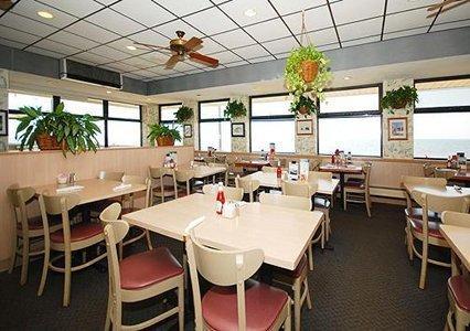 Rodeway Inn Стратфорд Экстерьер фото